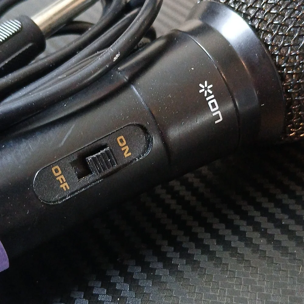 ION Tailgater Pathfinder 2 Speaker Wired Microphone Mic with On/Off Button Black